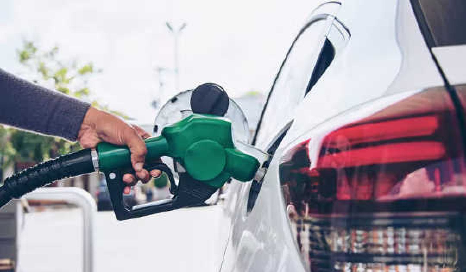 5 Tips To Stretch The Gas In Your Tank