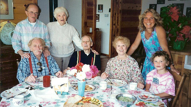 photo of Joyce and Barry Vissell's families