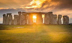 Alineación del sol de Stonehenge