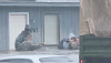 Οι Εθνικοί Φρουροί του Στρατού βοηθούν τους κατοίκους να εκκενώσουν τα σπίτια τους στο Φαγιέτβιλ της Βόρειας Καρολίνας στις 8 Οκτωβρίου. Εθνική Φρουρά του Στρατού των ΗΠΑ / Flickr, CC BY