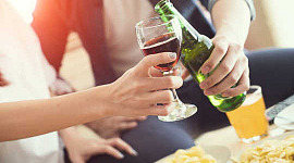 Apakah Kita Perlu Khawatir Tentang Glifosat Dalam Bir Dan Anggur Kita?