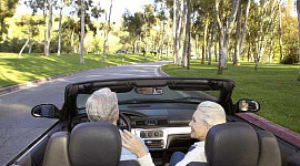 當老年人停止駕駛時，隔離可能會隨之而來