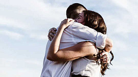 No, A Hug Isn't COVID-Safe. But If You Have To Do It, Here's What To Keep In Mind