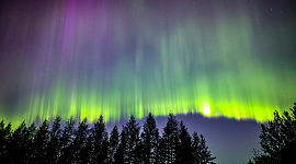 aurora borealis huko Ontario, Kanada