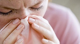 Sinusproblemer? Prøv Nasal Cleansing med en Neti Pot